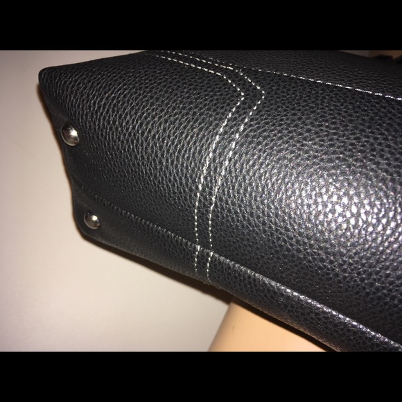 Nine West Crossbody Messenger Tote Hand Bag 14x11x4.5 inches New - Picture 6 of 10